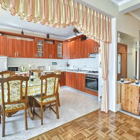 Apartmán Pecirep Pula